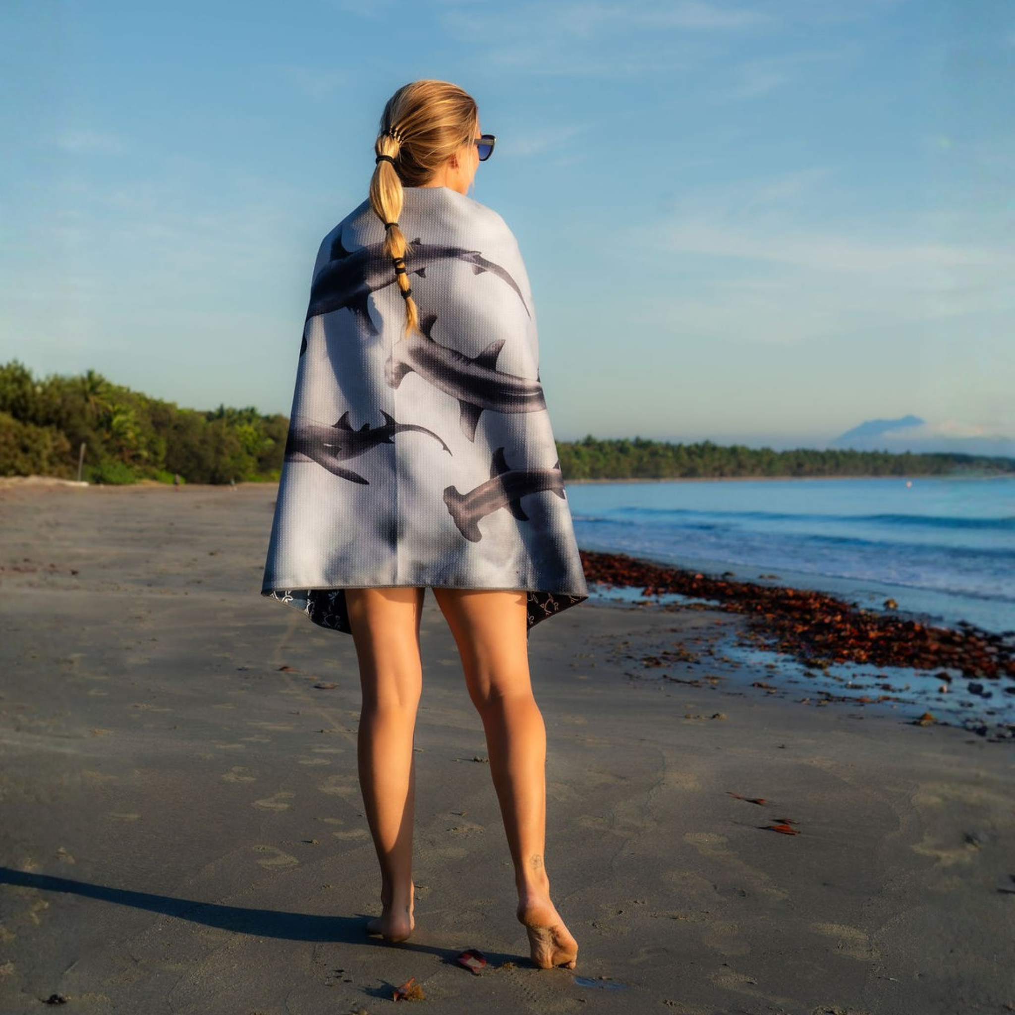 Sand-Free Beach Towel - Hammerhead